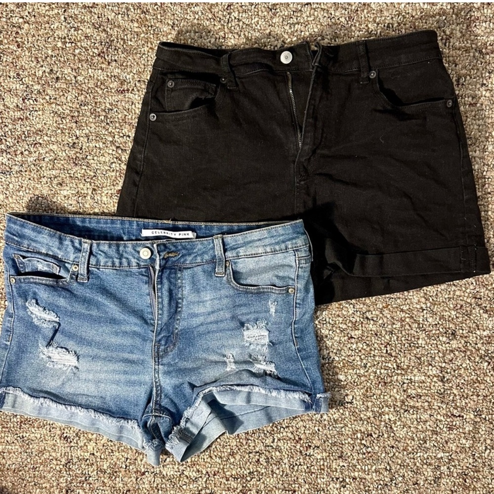 Juniors Women’s Sz 13 Cuffed Denim Shorts 2-$12!